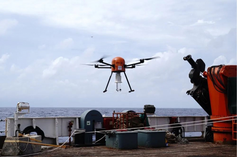 我国科研人员在南海北部成功开展“无人集群”科考试验(图1)